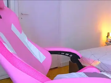 Stripchat Free Live Porn of Maxine_gold