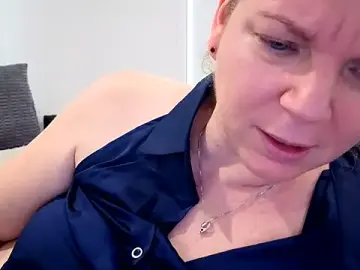 Stripchat Live Sex of Aussiecougar