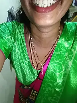 Stripchat Live Sex of Kavya5500