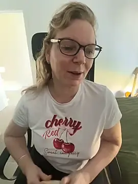 Stripchat Private Sex Chat of l4dyc4pricorn76