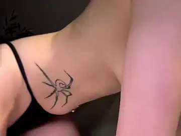 Stripchat Free Porn Cam of PetulaGunton
