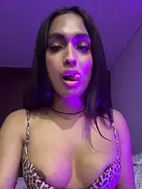 Stripchat Sex Chat of carminaurmommy