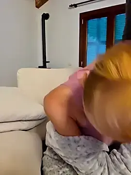 Stripchat Sex Chat of kylie_blck