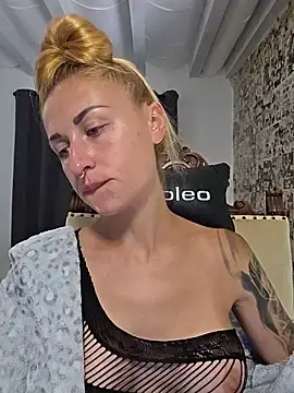 Stripchat Private Sex Chat of kylie_blck