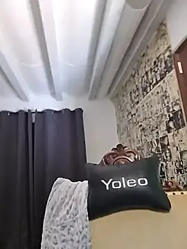 Stripchat Sex Cam of kylie_blck