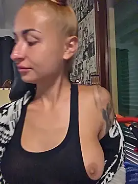Stripchat Sex Chat of kylie_blck