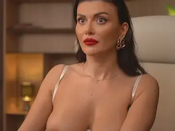 Stripchat Best Webcam of myakalifa