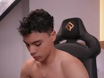 Stripchat Watch Live Sex Cams of Dammon_Stallion