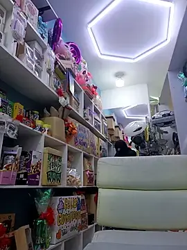 Stripchat Nude Webcam of LunaZambrano