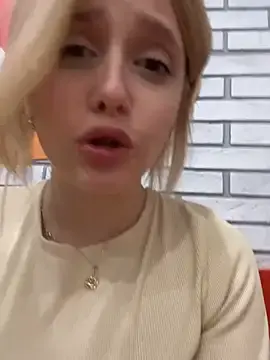 Stripchat Live Sex of SiaLater