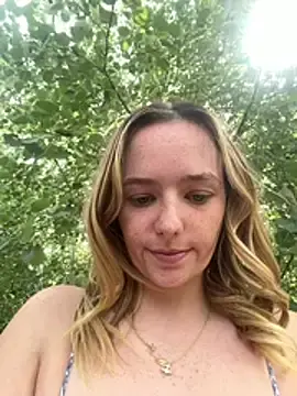Stripchat Free Live Porn of Sophiesinxx