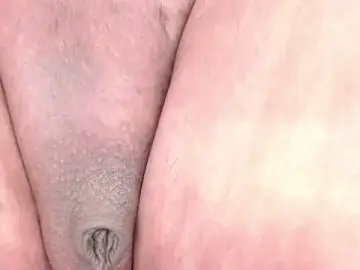 Stripchat Sex Cam of Tyffanny-Evans