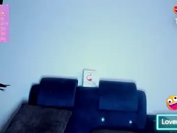 Stripchat Free Live Porn of eliclasss