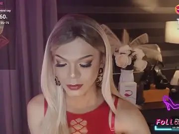 Stripchat Free Live Porn of HugecockAlexa