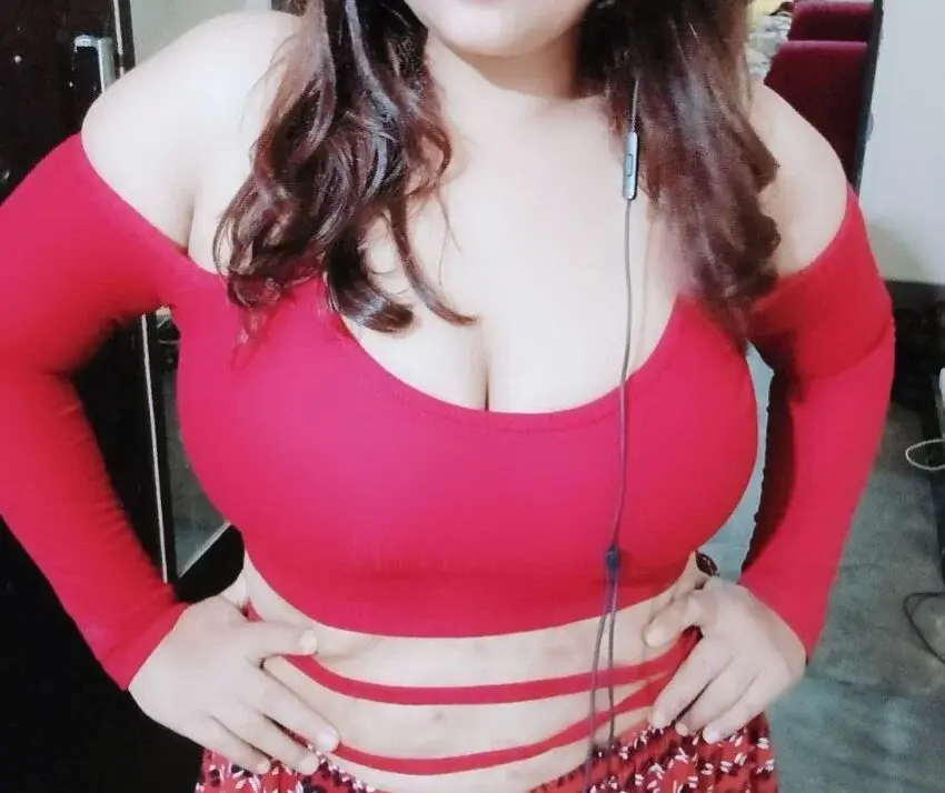 Lusty_Girl18