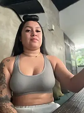 Stripchat Best live sex cam show of Pretty_Isadora