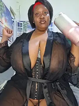 Stripchat Free Live Porn of Thasha8