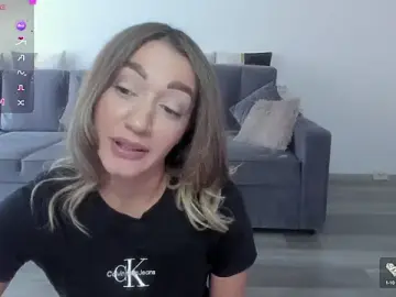 Stripchat Free Porn Cam of rossana_doll