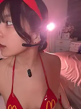 Stripchat Sex Cam of DandanBurgerking