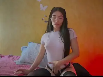 Stripchat Best live sex cam show of sasha_jonne