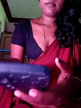 Stripchat Best live sex cam show of Tamil_Kavitha