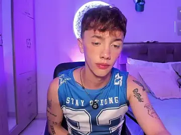 Stripchat Live Porn of Timothy_ros