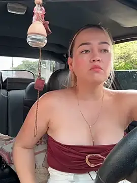 Stripchat Live Sex Cam of Danielavegax