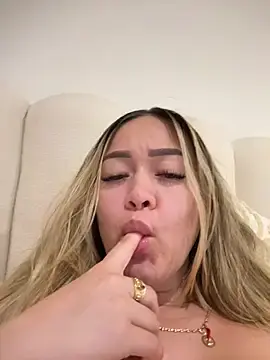 Stripchat Live Porn of Danielavegax