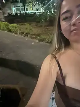 Stripchat Watch Live Sex Cams of Danielavegax