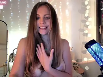 Stripchat Sex Cam of ImKeira