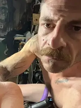 Stripchat Live Porn of Mansword1