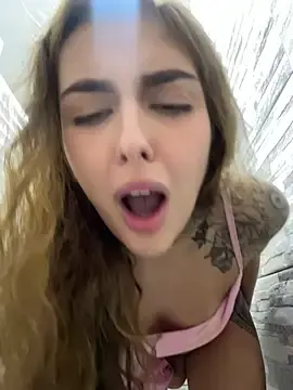 Stripchat Live Porn of miiabellovic