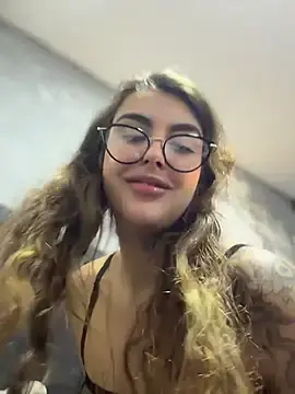 Stripchat Live Sex Cam of miiabellovic