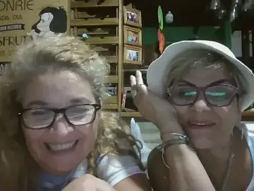 Stripchat Live Sex of momismilf544