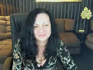 Stripchat Nude Webcam of IrissMoon