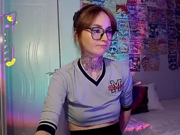 Stripchat Live Sex Cam of Milky_way_UwU