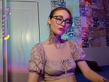 Stripchat Sex Cam of Milky_way_UwU