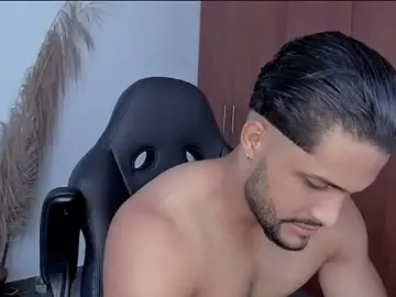 Stripchat Best live sex cam show of Pier_Simons