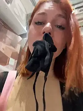Stripchat Best live sex cam show of RosieSecret