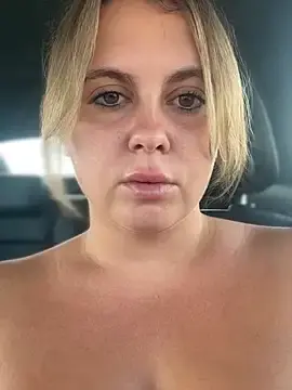 Stripchat Sex Cam of Samantha_official