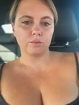 Stripchat Best live sex cam show of Samantha_official