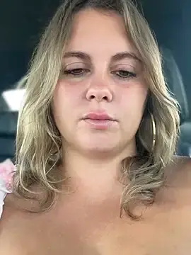 Stripchat Free Porn Cam of Samantha_official