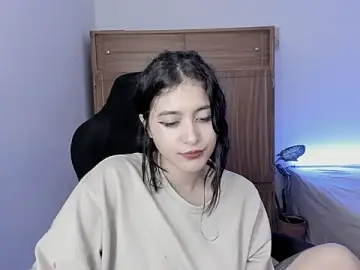 Stripchat Watch Live Sex Cams of lizzy-c-e-e