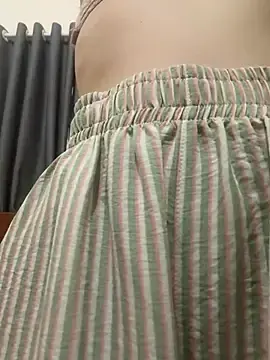 Stripchat Live Sex Cam of Quynhbabysexy
