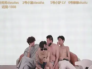 Stripchat Live Sex of CKBOYS_001