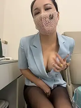 Stripchat Live Porn of TopAlice566