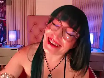 Stripchat Adult Webcam of alicia_moom
