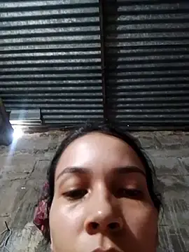 Stripchat Sex Cam of BiancaRoyale