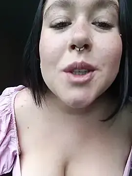 Stripchat Live Sex Cam of Fiery_Mia