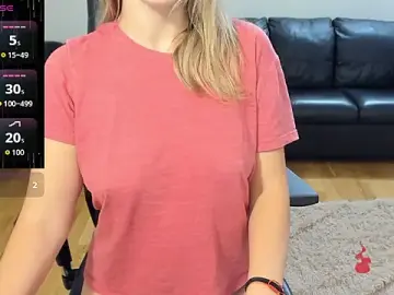 Stripchat Free Live Porn of HornyNalia